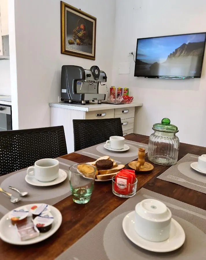 Bed & Breakfast Camere Al Mare Lido di Camaiore